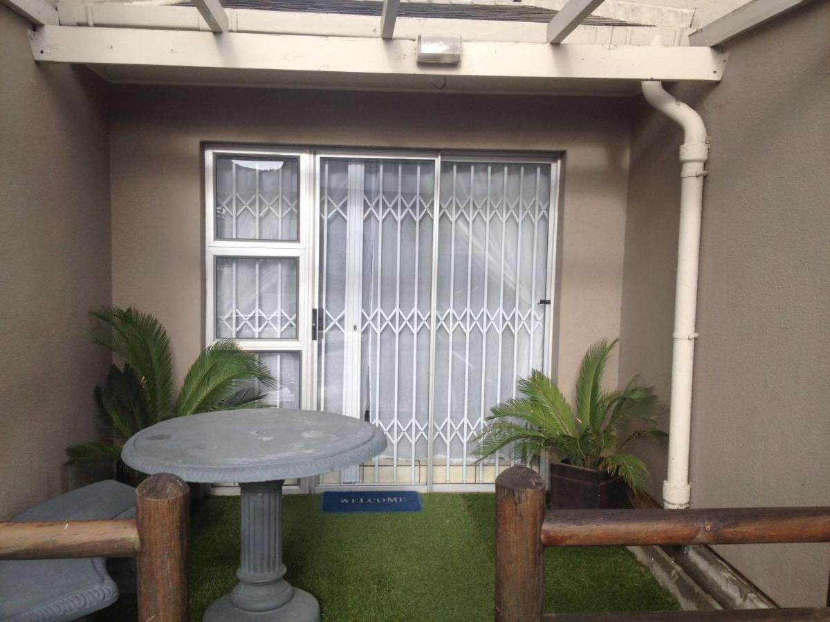 Smithland Guest Apartments Cape Town Bellville Εξωτερικό φωτογραφία