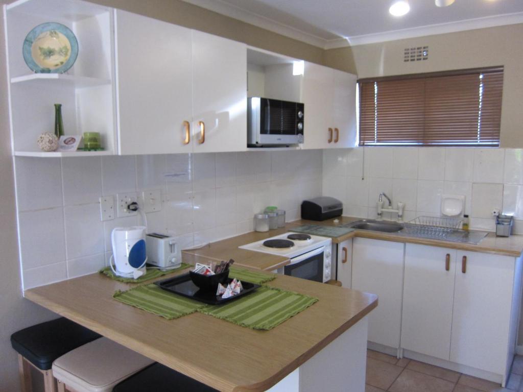 Smithland Guest Apartments Cape Town Bellville Δωμάτιο φωτογραφία