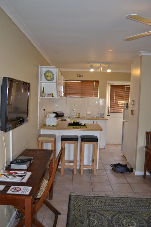 Smithland Guest Apartments Cape Town Bellville Εξωτερικό φωτογραφία