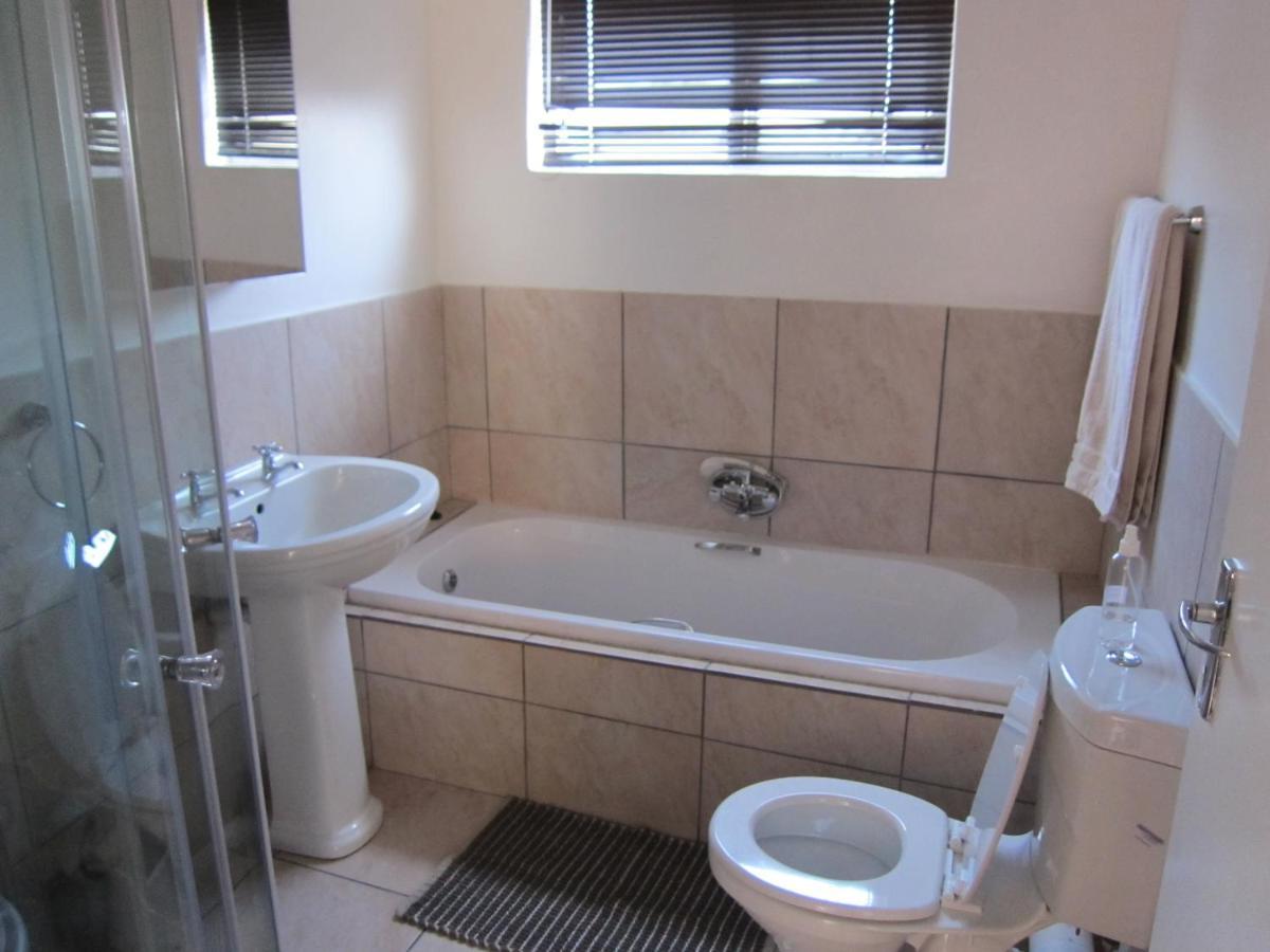 Smithland Guest Apartments Cape Town Bellville Εξωτερικό φωτογραφία